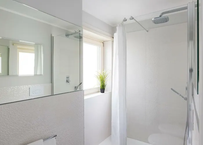 דירה Penthouse 40 In Trastevere With Seasonally Jacuzzi *