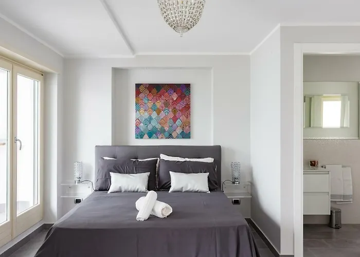 Penthouse 40 In Trastevere With Seasonally Jacuzzi דירה